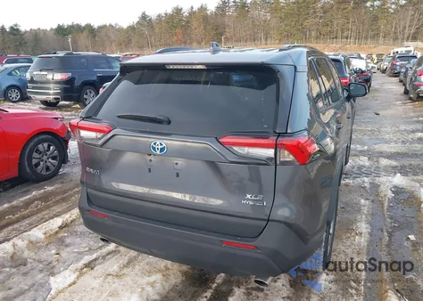 2022 Toyota Rav4 Hybrid Xle z USA, uszkodzony, nr VIN 4T3RWRFVXNU055250